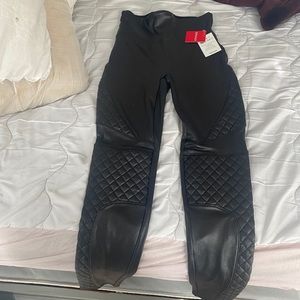 SPANX LEGGINGS-NEW WITH TAGS